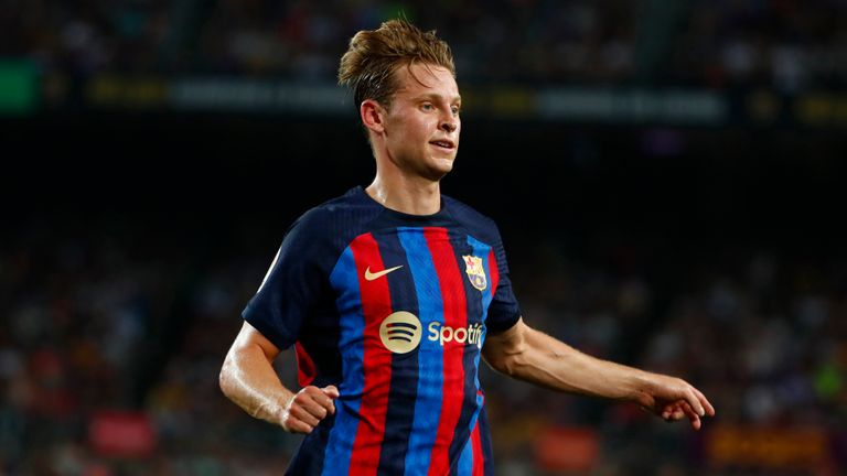 Frenkie de Jong Barcelona during a La Liga match between Barcelona and Rayo Vallecano 